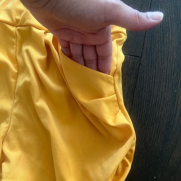 Cute shorts - Picture 2 of 2